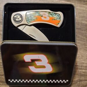 Dale Earnhart knife in tin